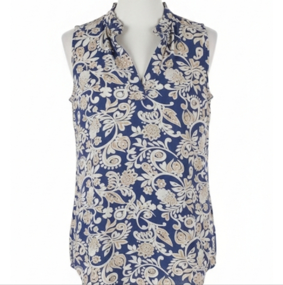 SJS Tops - SJS Blue and White Floral Brocade Sleeveless Blouse Size Medium